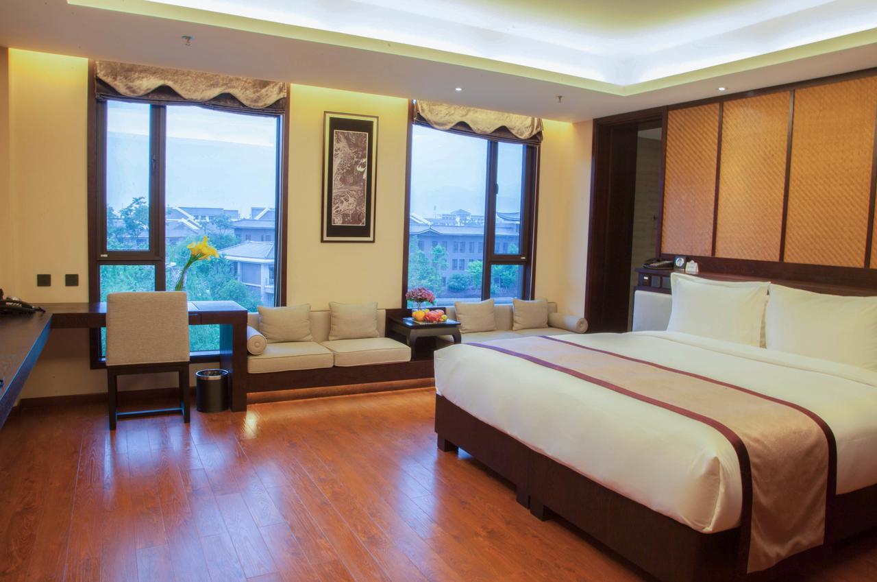 Cloud Luo Ping Hotel Luoping 외부 사진